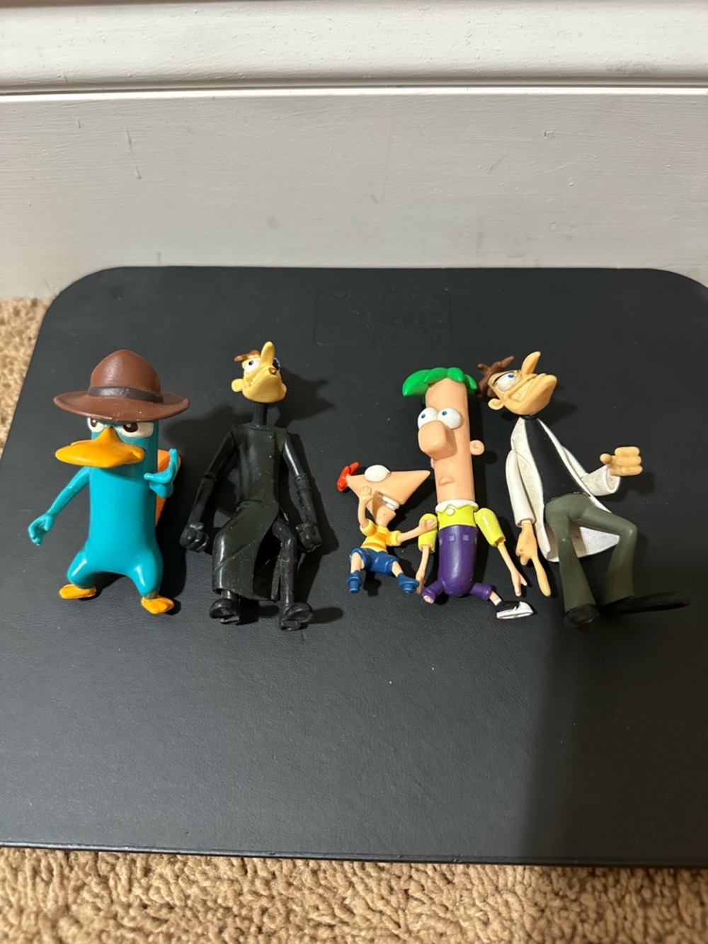 Disney Jakks Phineas & Ferb Dr Doofenshmirtz Perry 2011 Figures